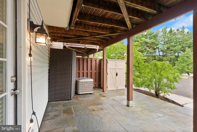 917 ROLFE PL, Alexandria, VA 22314