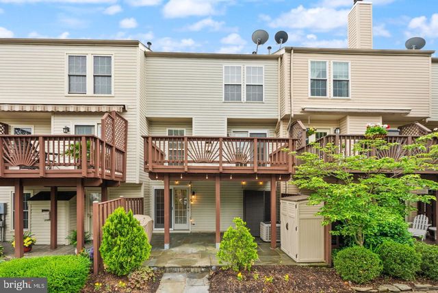 917 ROLFE PL, Alexandria, VA 22314