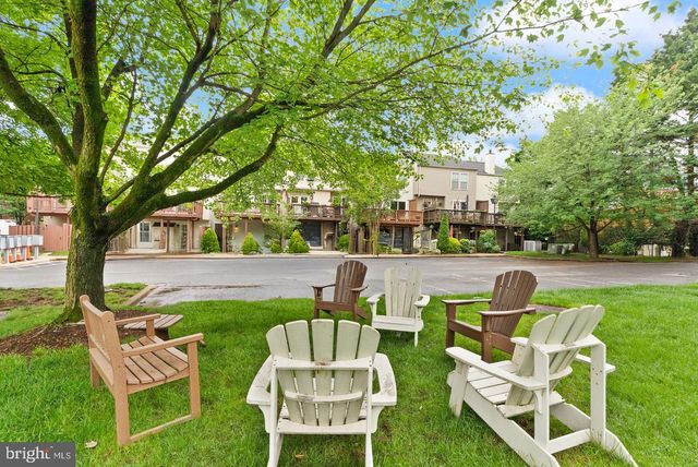 917 ROLFE PL, Alexandria, VA 22314