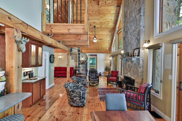 168 Chandler Road, Chester, VT 05143