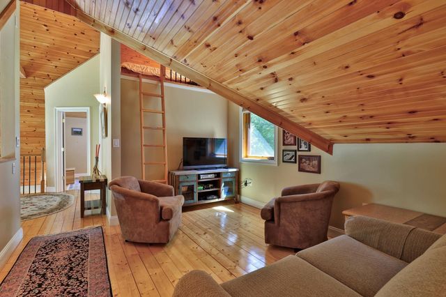 168 Chandler Road, Chester, VT 05143