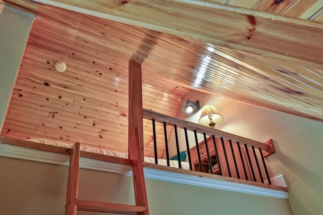 168 Chandler Road, Chester, VT 05143