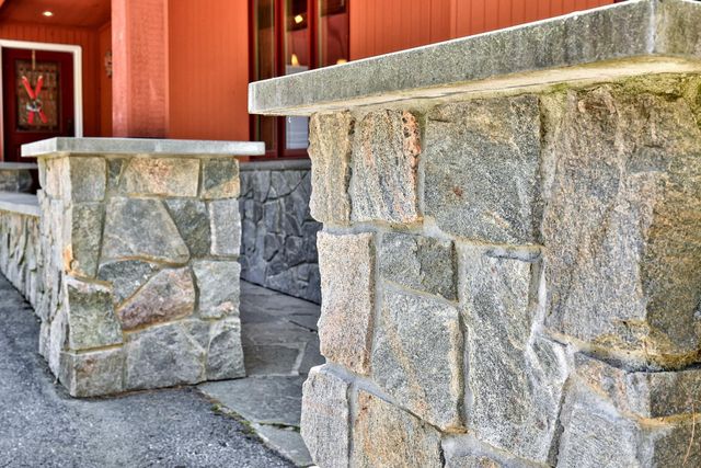 168 Chandler Road, Chester, VT 05143