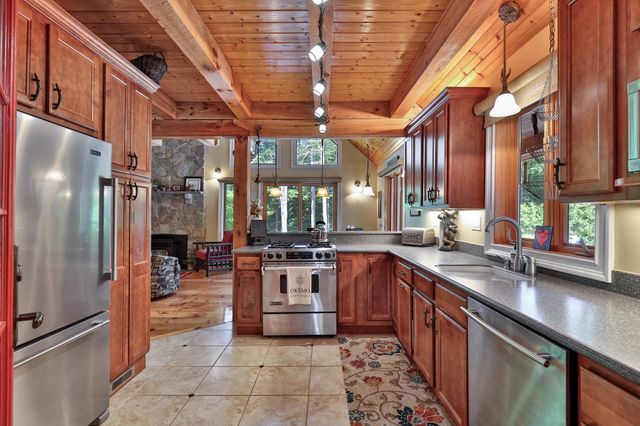 168 Chandler Road, Chester, VT 05143