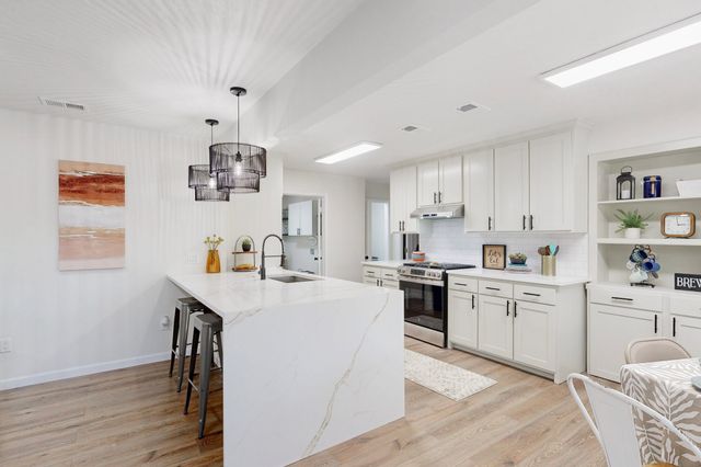 3609 Country Club Road, Arlington, TX 76013