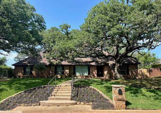3609 Country Club Road, Arlington, TX 76013