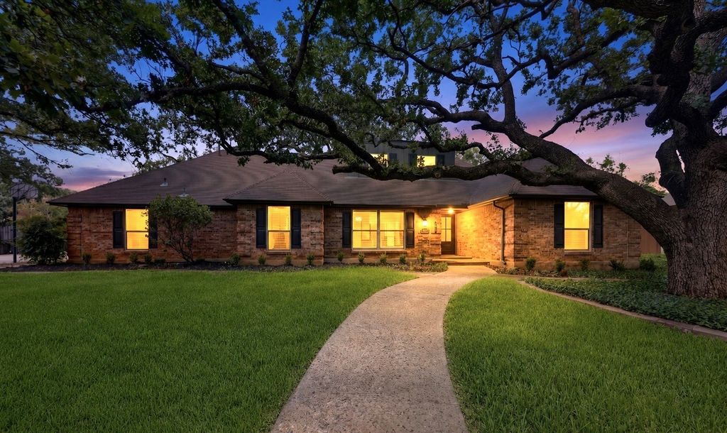 3609 Country Club Road, Arlington, TX 76013