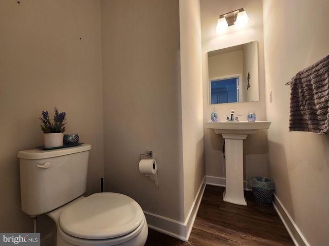 26 PEACOCK CIR, Sewell, NJ 08080