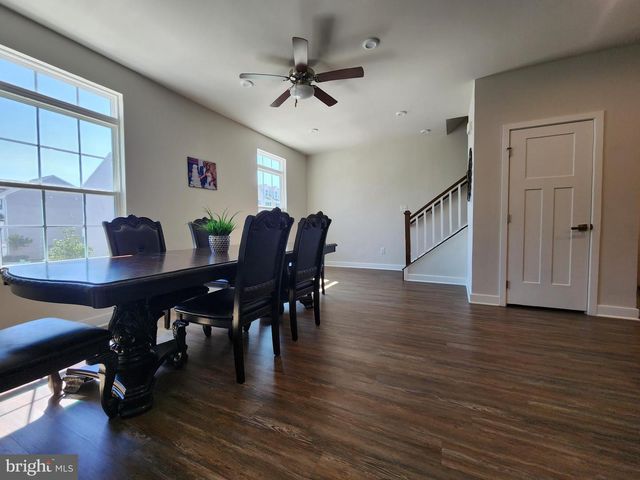 26 PEACOCK CIR, Sewell, NJ 08080