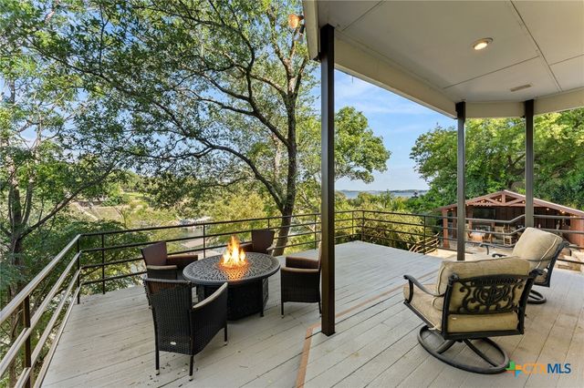 15747 Booth Circle, Volente, TX 78641