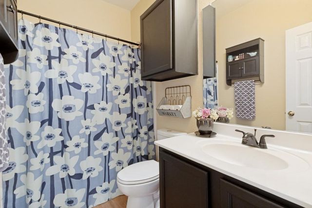 903 Ranchero RD, Leander, TX 78641