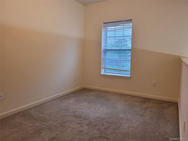 294 Ruth Court, Middletown, NY 10940