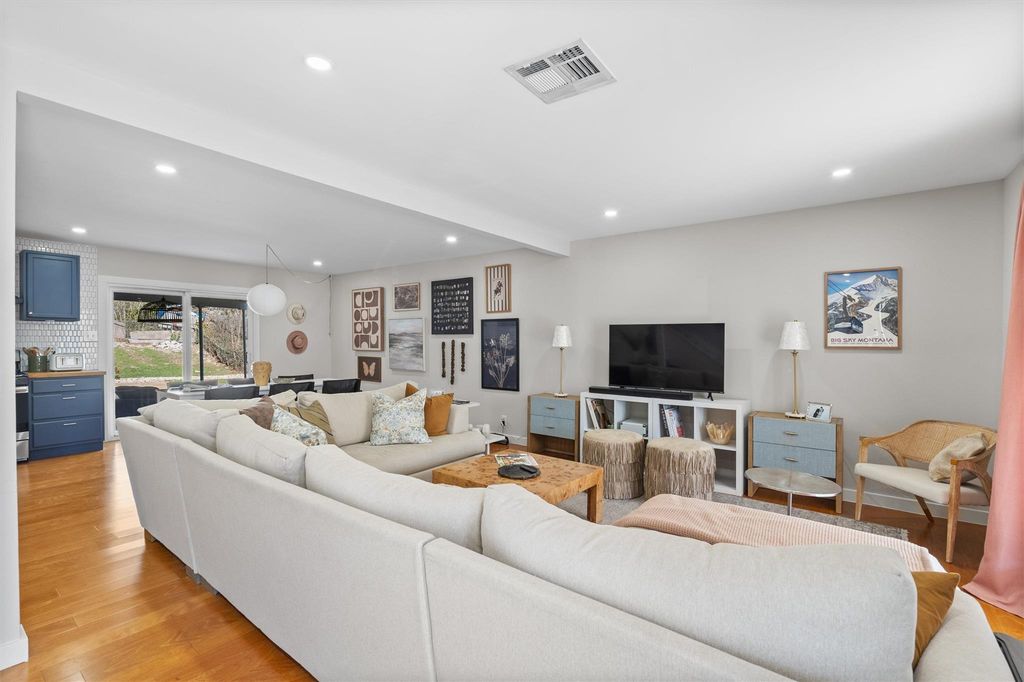 3400 Santa Fe DR, Austin, TX 78741