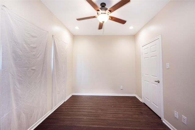 2101 Sealy Street, Galveston, TX 77550