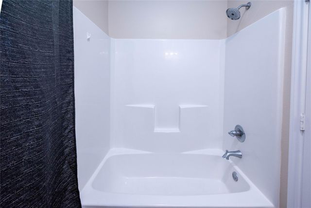 2101 Sealy Street, Galveston, TX 77550