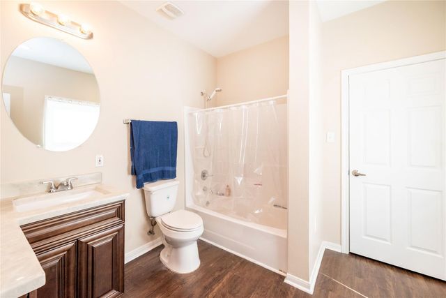 2101 Sealy Street, Galveston, TX 77550