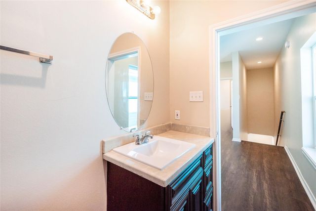 2101 Sealy Street, Galveston, TX 77550