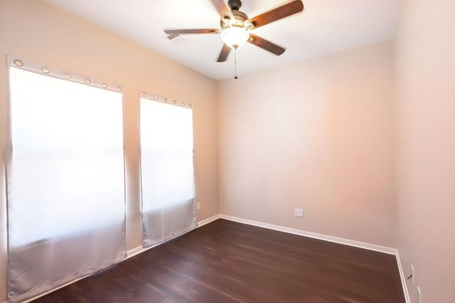 2101 Sealy Street, Galveston, TX 77550