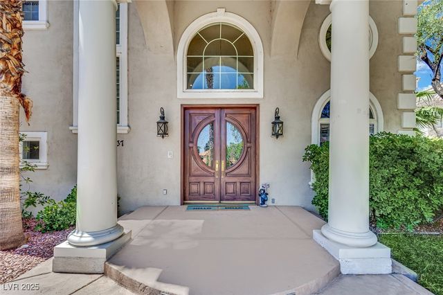 8137 Desert Jewel Circle, Las Vegas, NV 89128