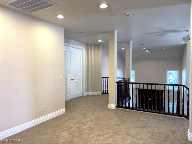 8137 Desert Jewel Circle, Las Vegas, NV 89128