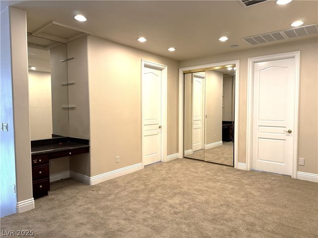 8137 Desert Jewel Circle, Las Vegas, NV 89128