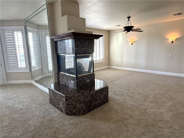 8137 Desert Jewel Circle, Las Vegas, NV 89128