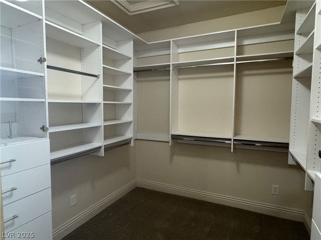 8137 Desert Jewel Circle, Las Vegas, NV 89128