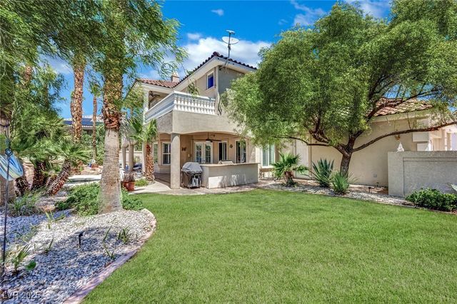 8137 Desert Jewel Circle, Las Vegas, NV 89128