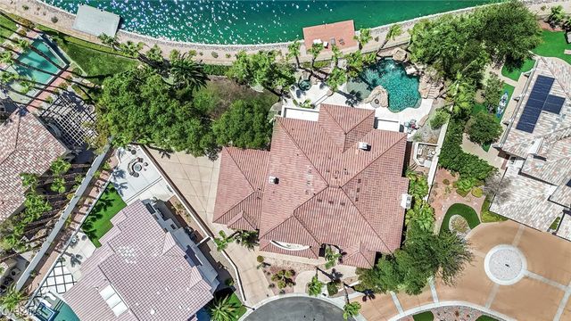 8137 Desert Jewel Circle, Las Vegas, NV 89128