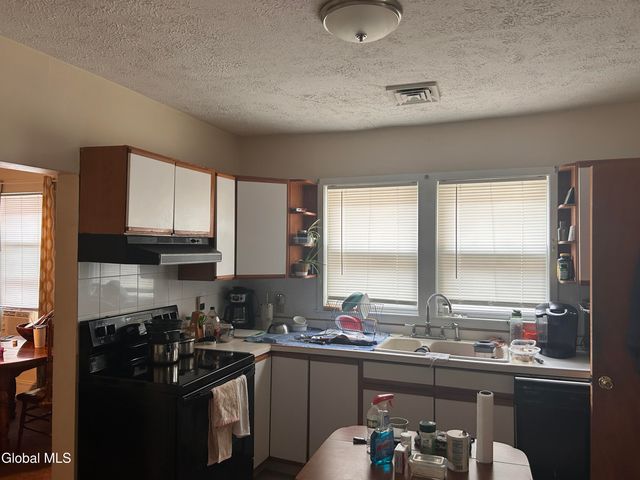 2328 Turner Avenue, Schenectady, NY 12306