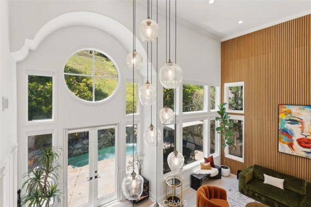 23262 Park Corniche, Calabasas, CA 91302