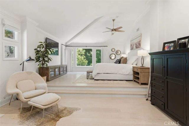 23262 Park Corniche, Calabasas, CA 91302