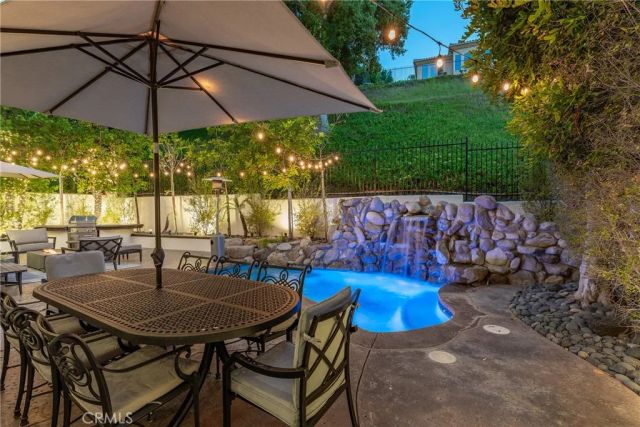 23262 Park Corniche, Calabasas, CA 91302