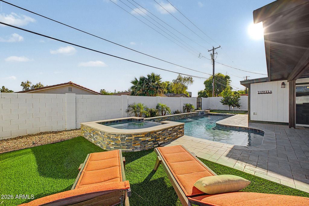 955 E MARIGOLD Lane, Tempe, AZ 85288