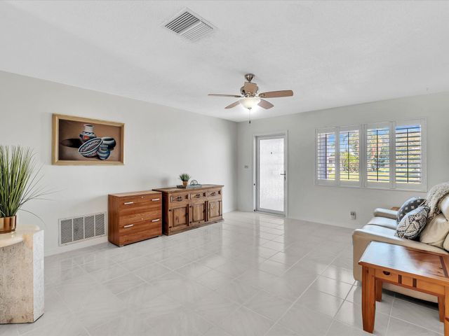 4504 NW 47th Terrace, Tamarac, FL 33319