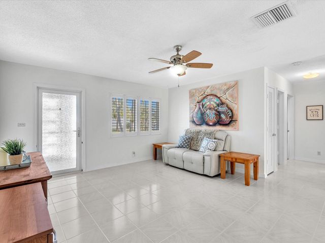 4504 NW 47th Terrace, Tamarac, FL 33319