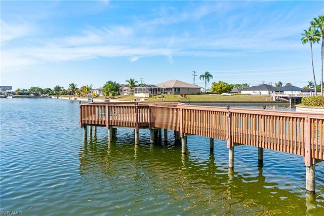 1777 Emerald Cove CIR, Cape Coral, FL 33991