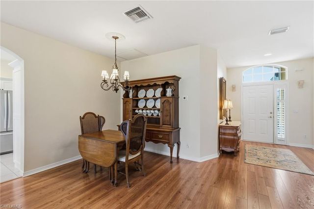 1777 Emerald Cove CIR, Cape Coral, FL 33991