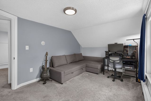 81 Littleton Rd, Chelmsford, MA 01824