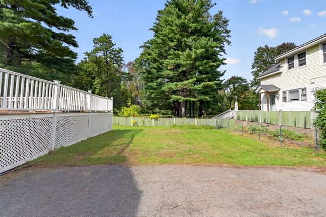 81 Littleton Rd, Chelmsford, MA 01824