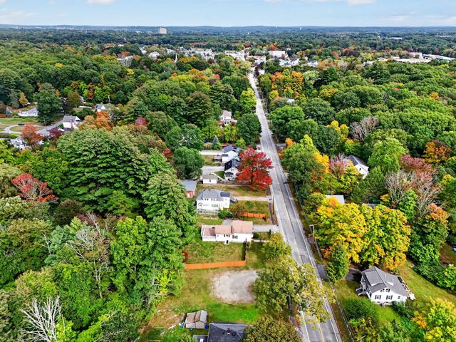 81 Littleton Rd, Chelmsford, MA 01824