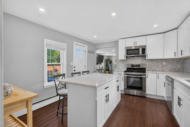 81 Littleton Rd, Chelmsford, MA 01824