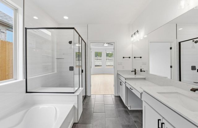 6917 Cliff Rose DR, Spicewood, TX 78669