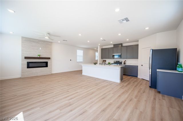 10279 Fragrant Apple Court, Las Vegas, NV 89141