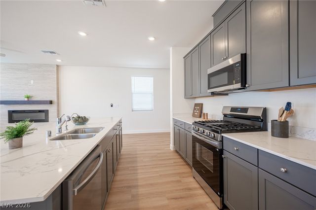 10279 Fragrant Apple Court, Las Vegas, NV 89141