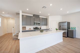 10279 Fragrant Apple Court, Las Vegas, NV 89141