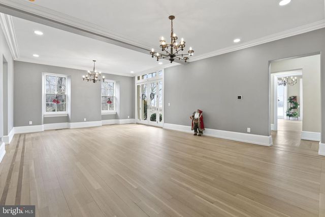 231 WOODLANE RD, Edgewater Park, NJ 08010