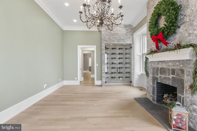 231 WOODLANE RD, Edgewater Park, NJ 08010