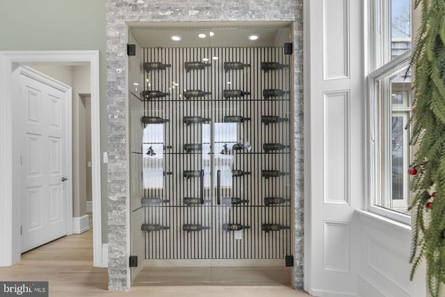 231 WOODLANE RD, Edgewater Park, NJ 08010