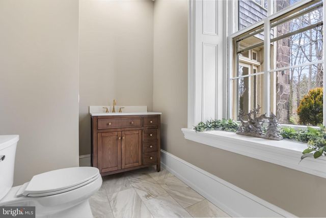 231 WOODLANE RD, Edgewater Park, NJ 08010